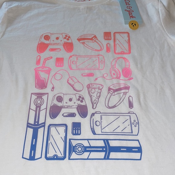 Cat & Jack Boy’s Graphic Top - Picture 2 of 2